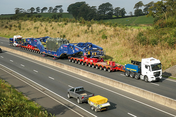 Job Vacancy: Escort Driver Steersman / Trailer Mate – Goole