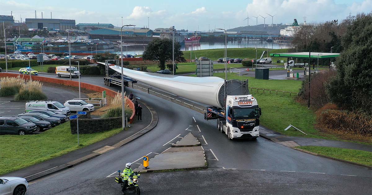 Collett transporting Enercon E 138 wind turbine blades through Pembroke, South Wales