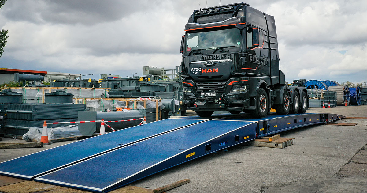 Bridge-Over-Bridge-Goole-Build-Up-O1 Collett Greiner BUSY 1050 bridge crossing system